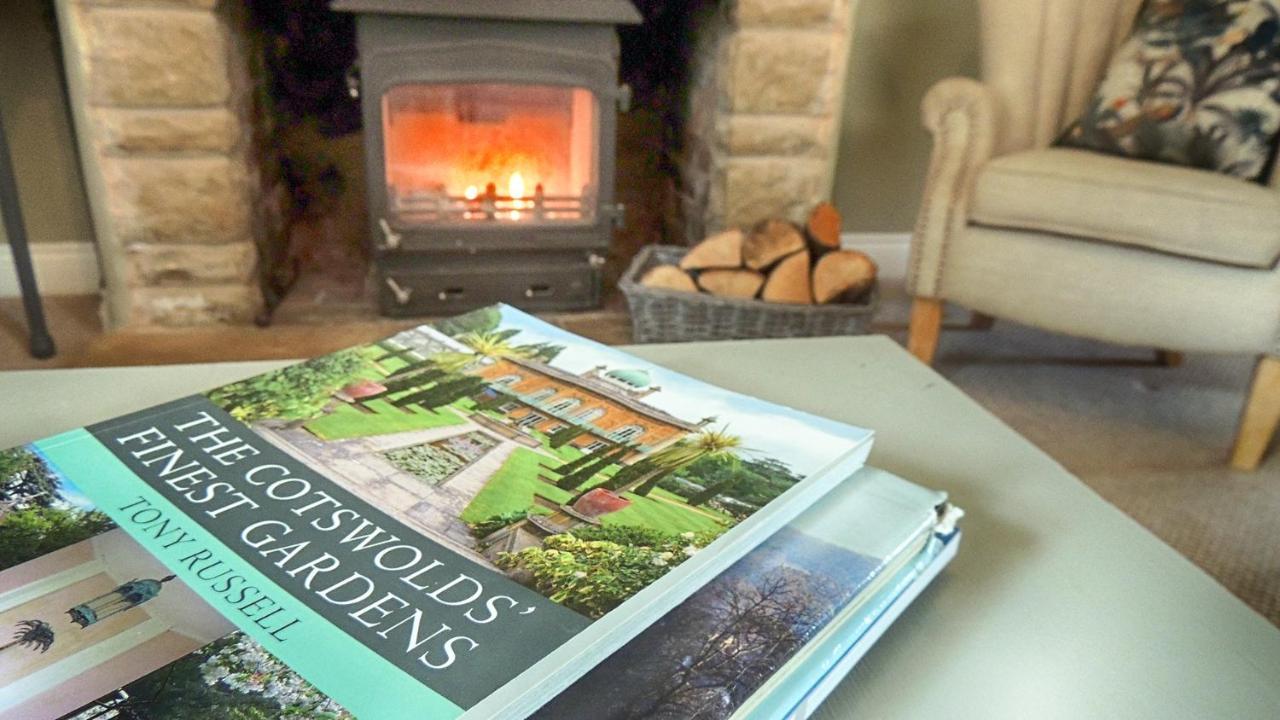 Ivy Cottage バートン・オン・ザ・ウォーター エクステリア 写真
